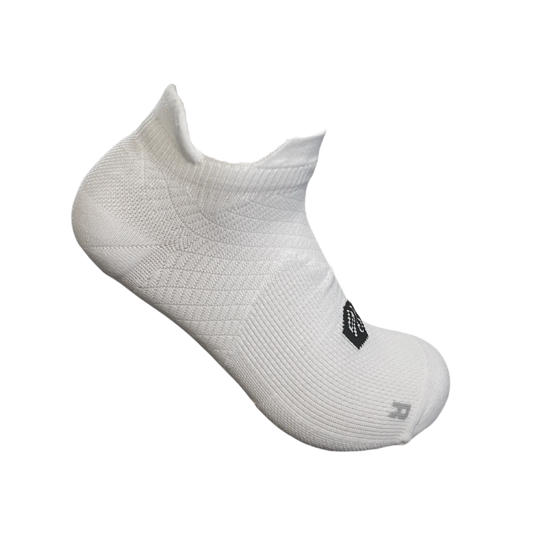 Prevent Sprain Tech Golf Socks White